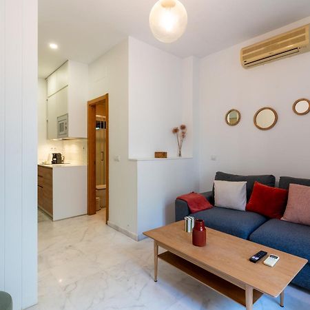 Duplex Con Terraza Junto A La Catedral Apartment Seville Exterior photo