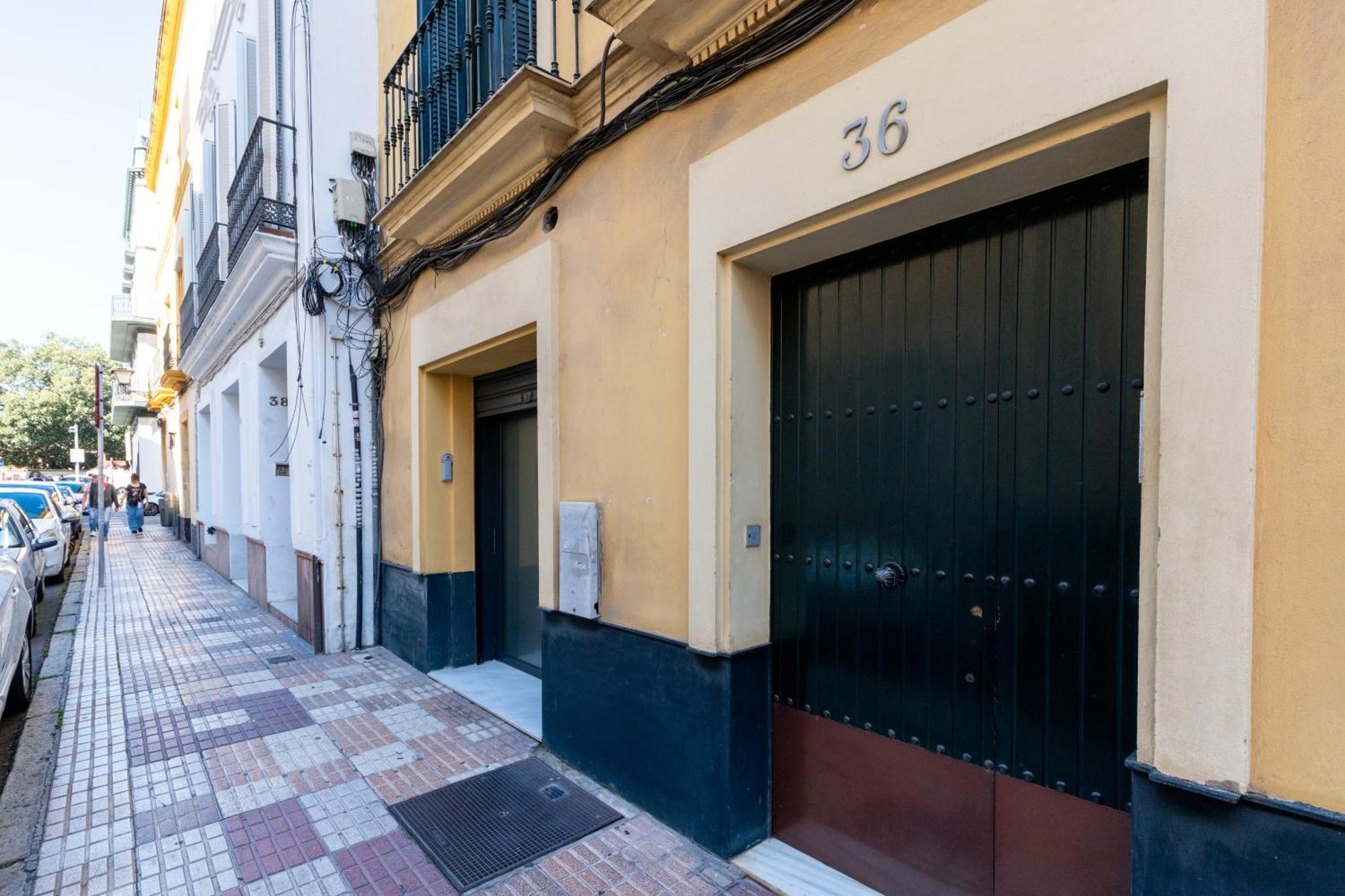Duplex Con Terraza Junto A La Catedral Apartment Seville Exterior photo